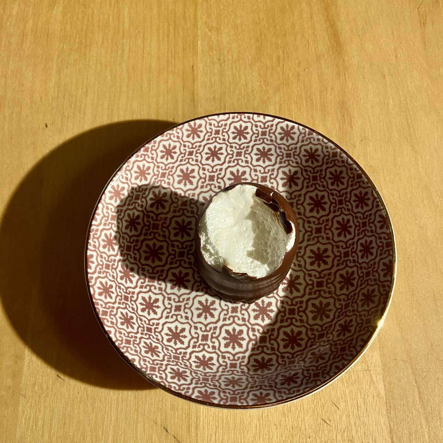 Schaumkuss mit Schokoladenglasur zum Abendessen