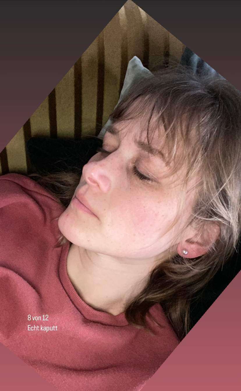 Gunhild Rudolph völlig erschöpft.
